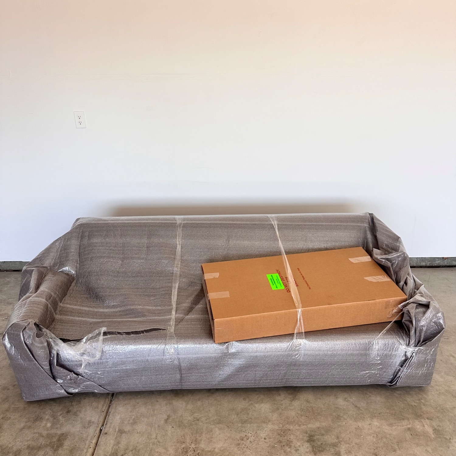 Tyler Dark Gray Fabric Loveseat - image-27