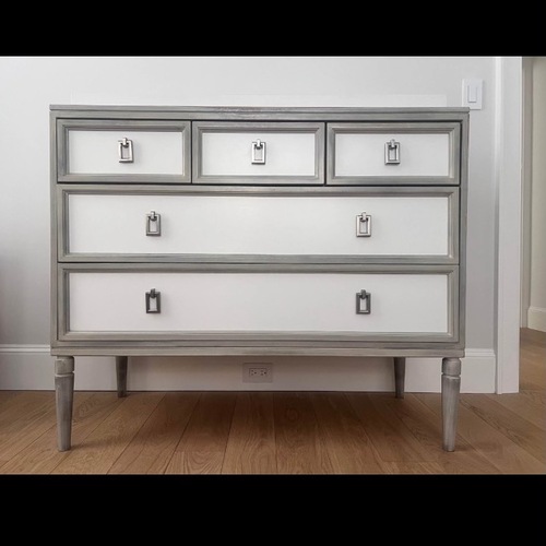 Used Ducduc Savannah Changing Table for sale on AptDeco