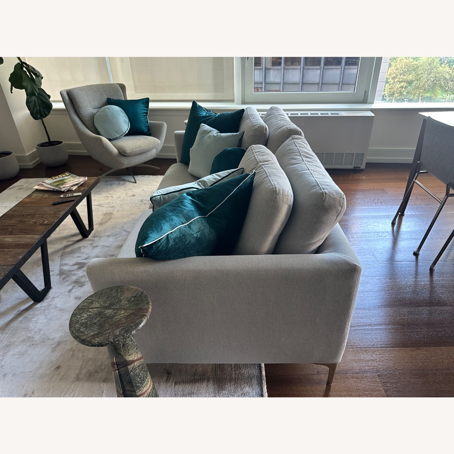 Casterly Pebble Loveseat - image-2