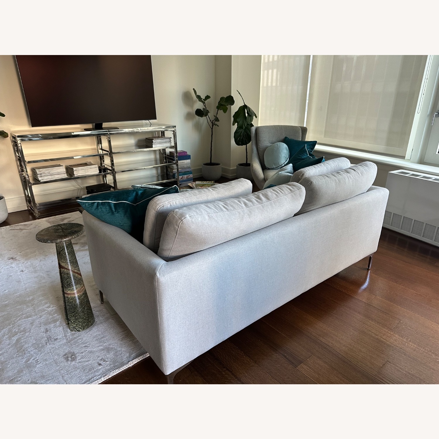 Casterly Pebble Loveseat - image-3