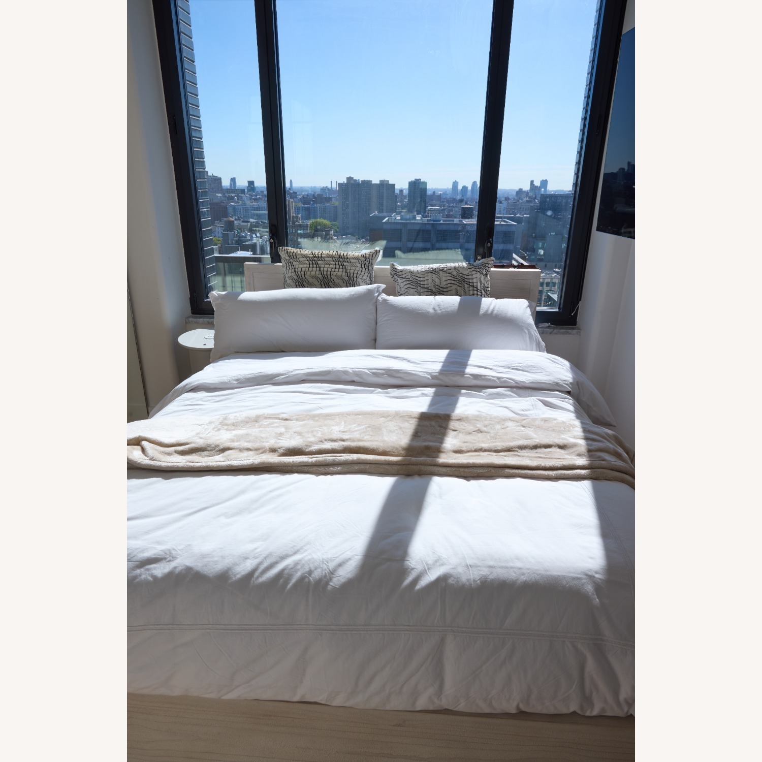 Restoration Hardware Laguna Platform Bed - image-3