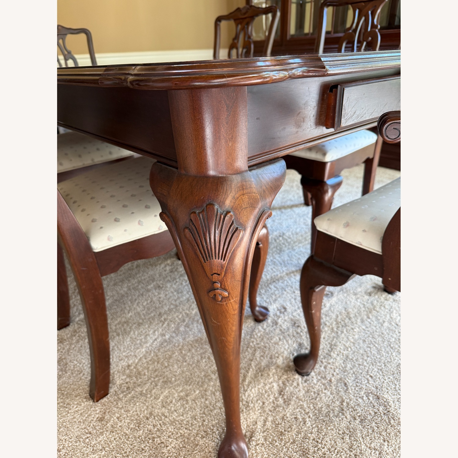 Ethan Allen Georgian Court Dining Set - image-10