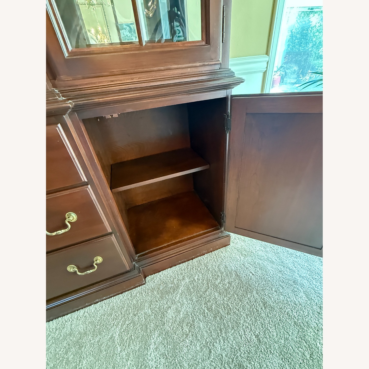 Ethan Allen Georgian Court Sideboard - image-9