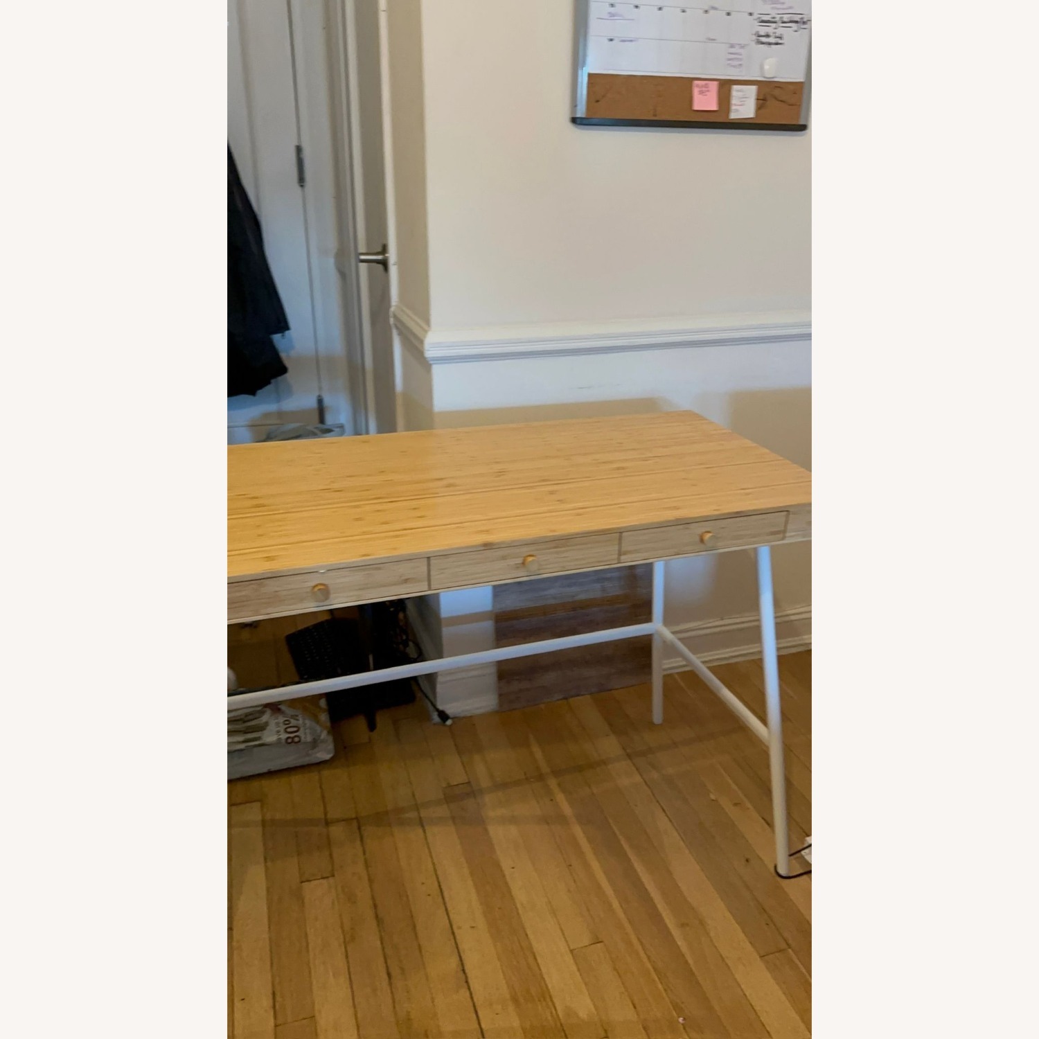 IKEA LILLÅSEN Desk - image-2