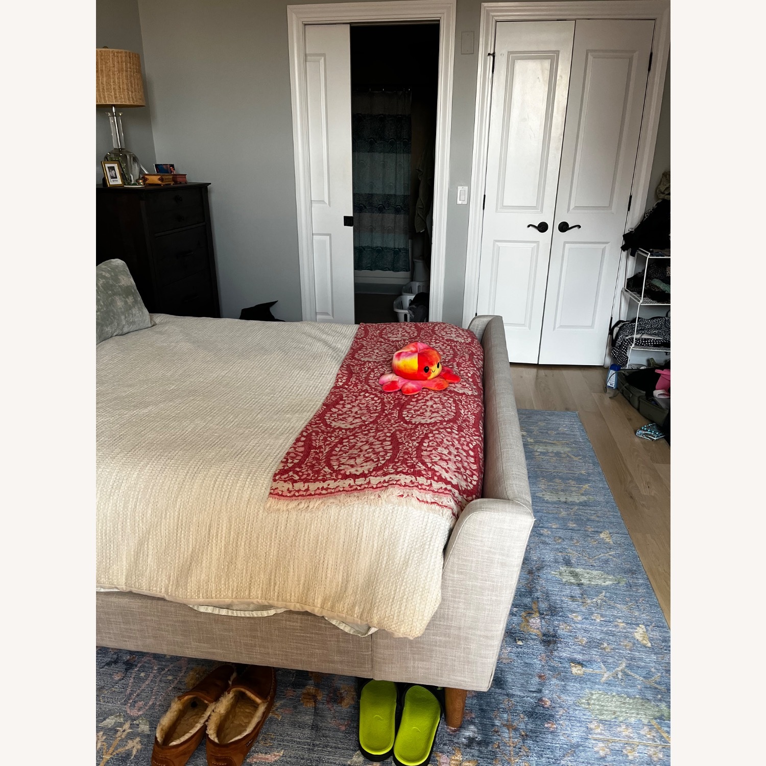 West Elm Upholstered Sleigh Bed In Platinum Linen Weave - image-3