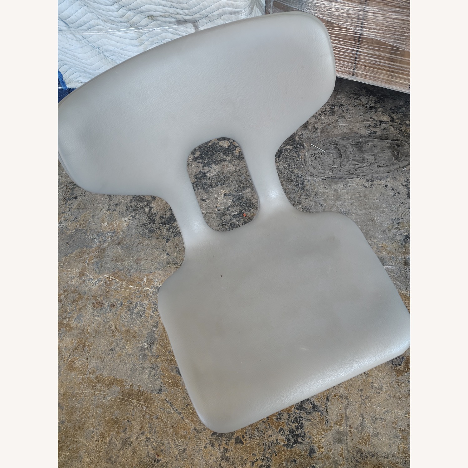 Roche Bobois Aqua Dining Table Set - image-8