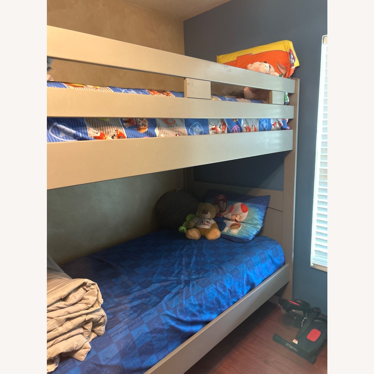 Rooms To Go Kids Cottage Colors Gray Twin/full Step Bunk - image-3