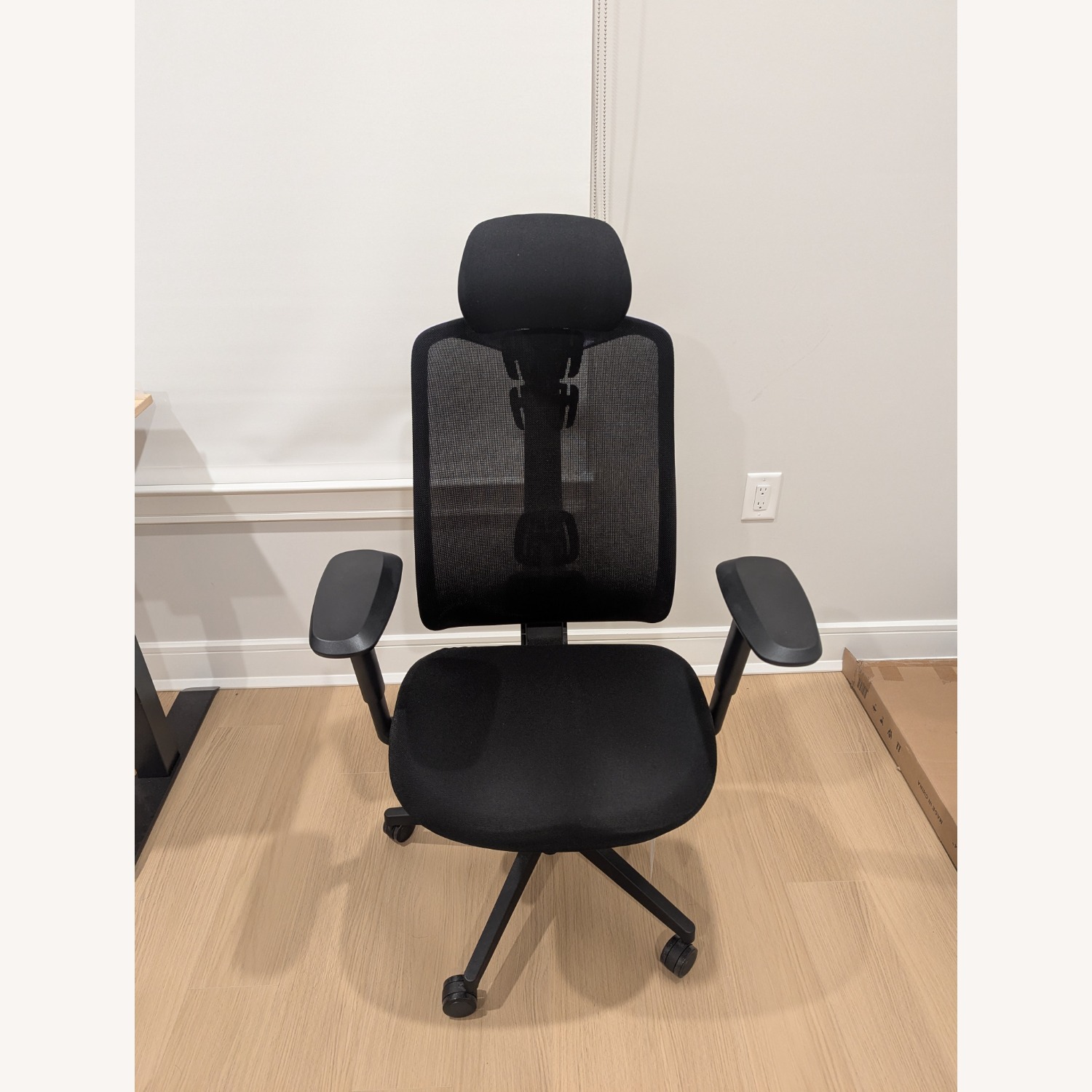 Herman Miller Vantum Gaming Chair Office Chair - image-2