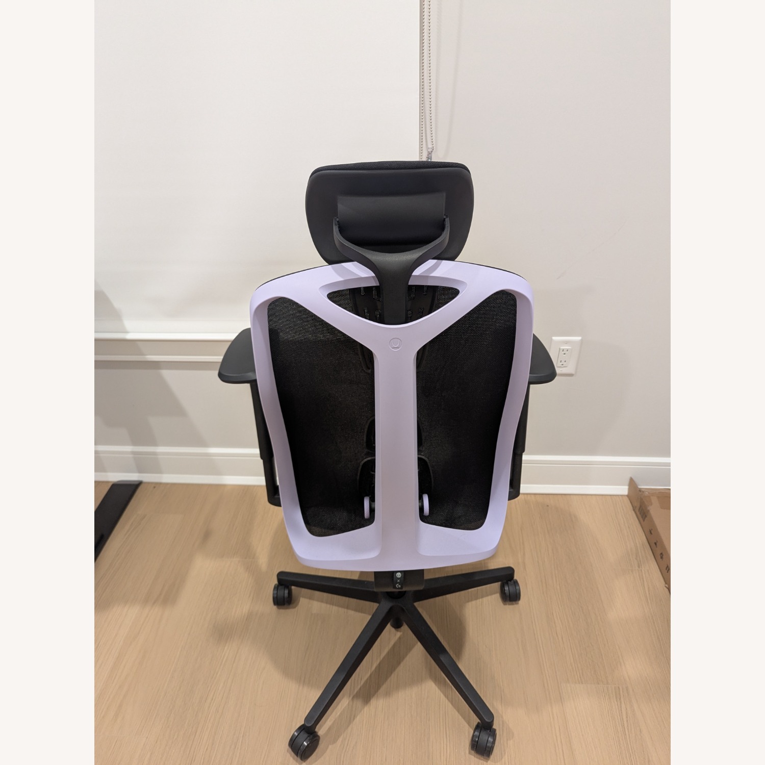 Herman Miller Vantum Gaming Chair Office Chair - image-1