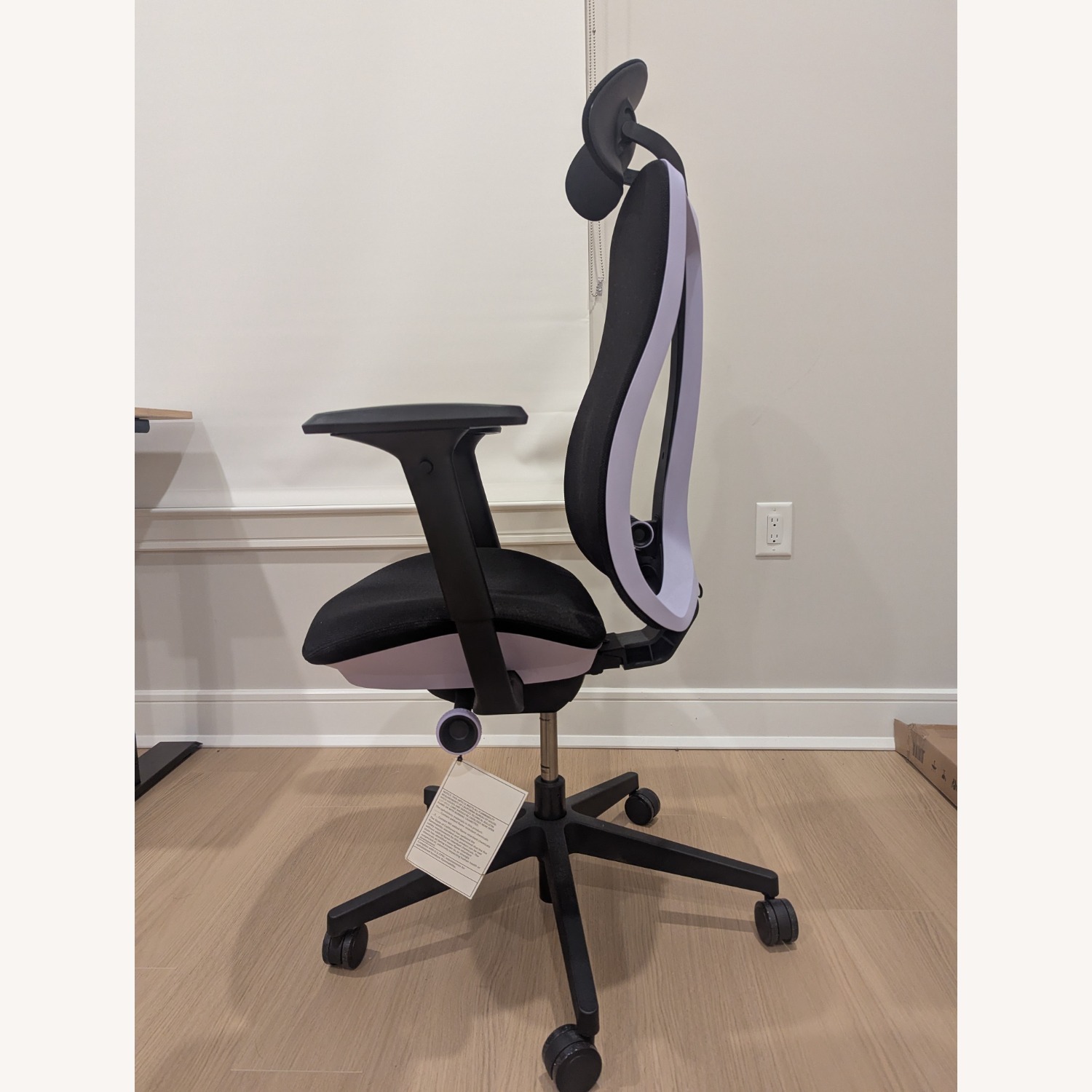 Herman Miller Vantum Gaming Chair Office Chair - image-4