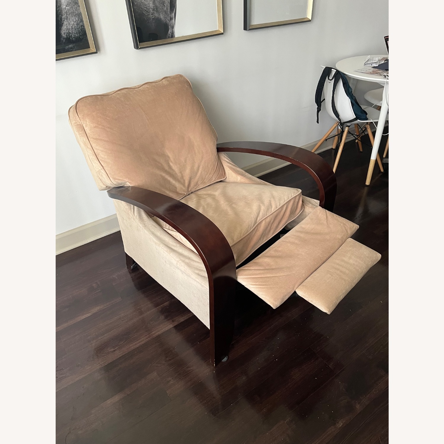 La-Z-Boy Carlyle High Leg Recliner - image-4