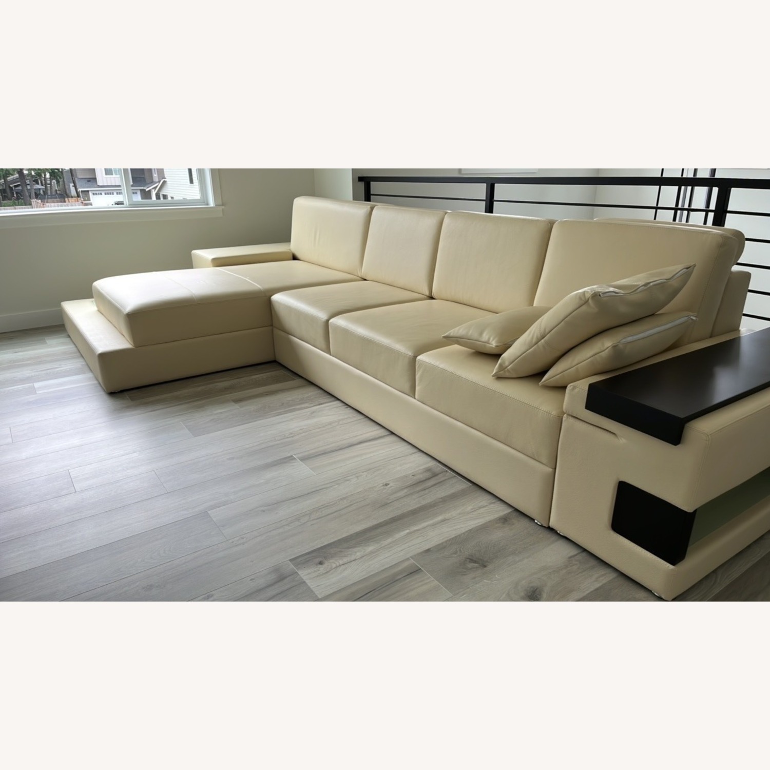 Leather Couch Los Angeles LG - image-3