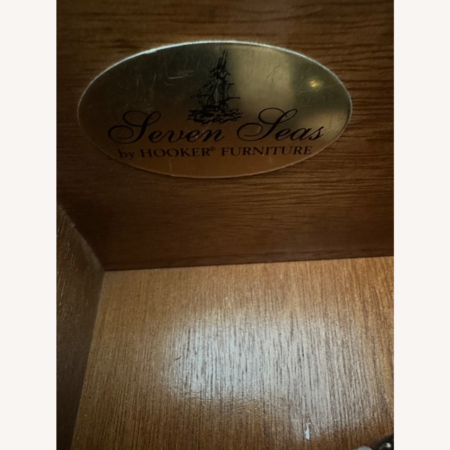 Hooker Seven Seas Dresser - image-3