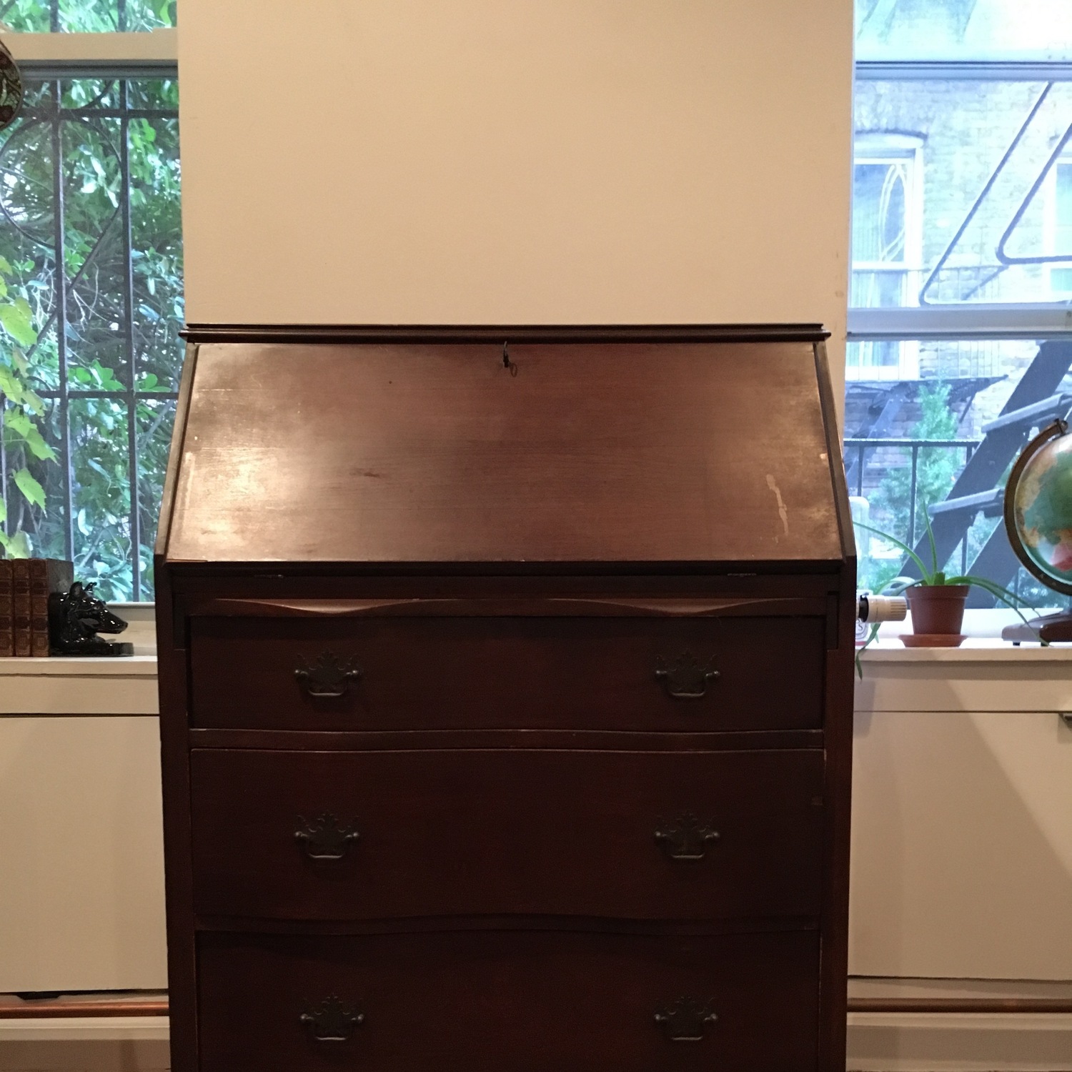 Secretary Hutch Desk - image-1