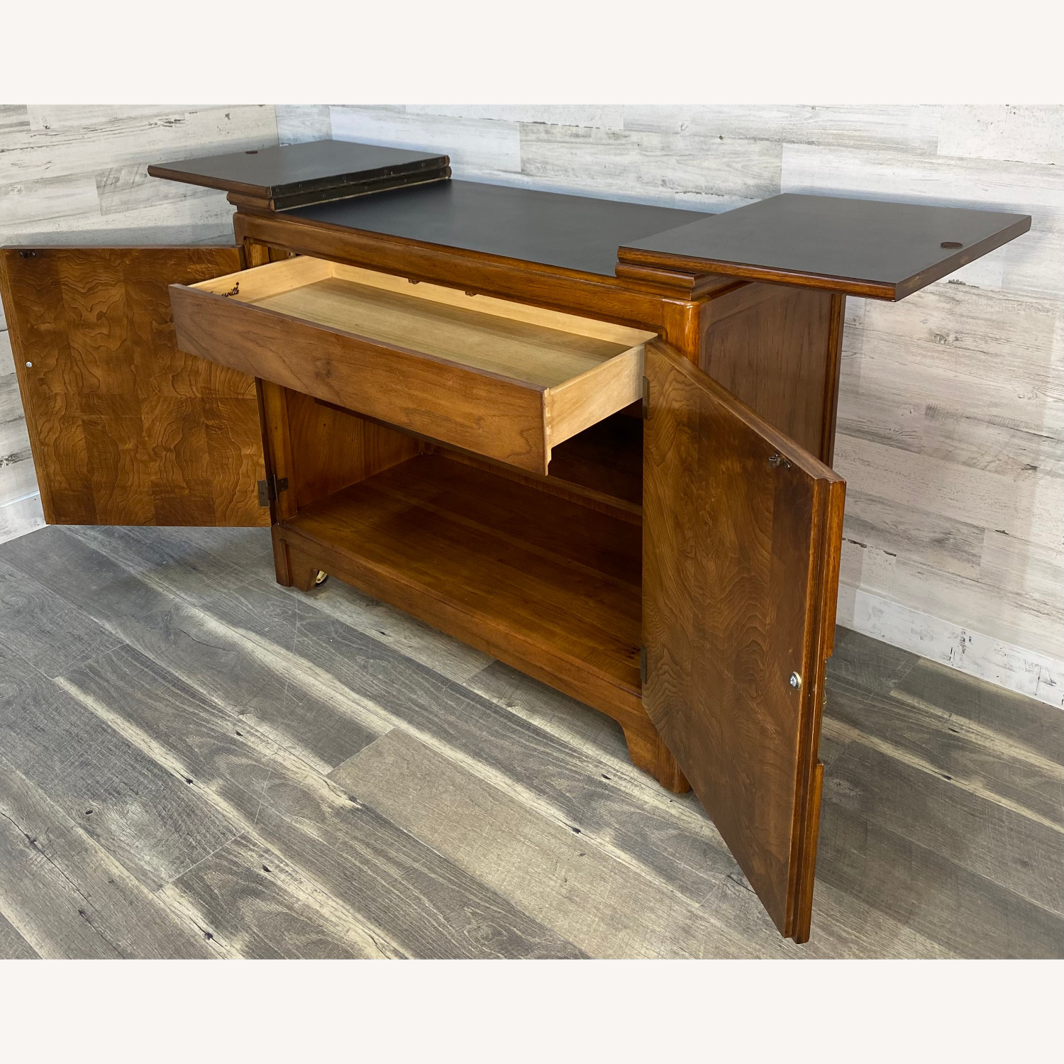 Thomasville Chinoiserie Flip Top Bar Cart - image-8