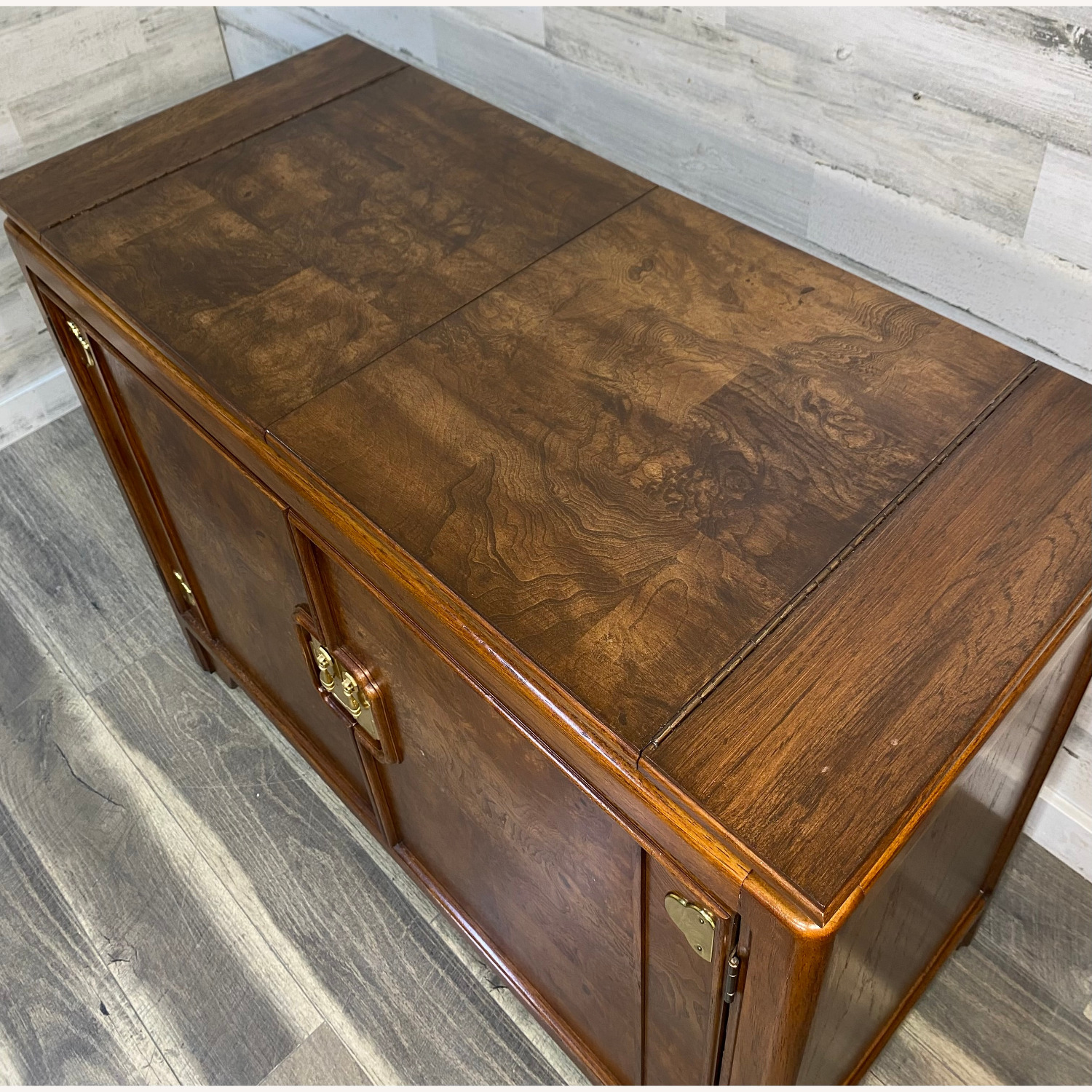 Thomasville Chinoiserie Flip Top Bar Cart - image-2