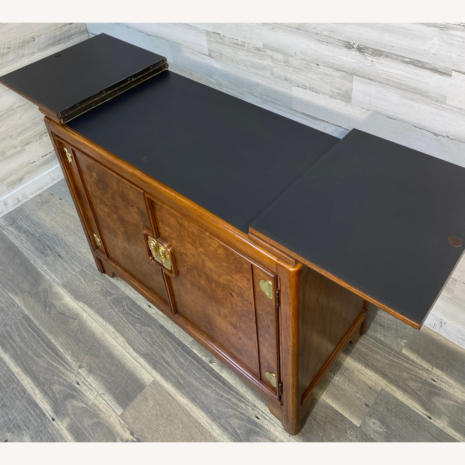 Thomasville Chinoiserie Flip Top Bar Cart - image-6