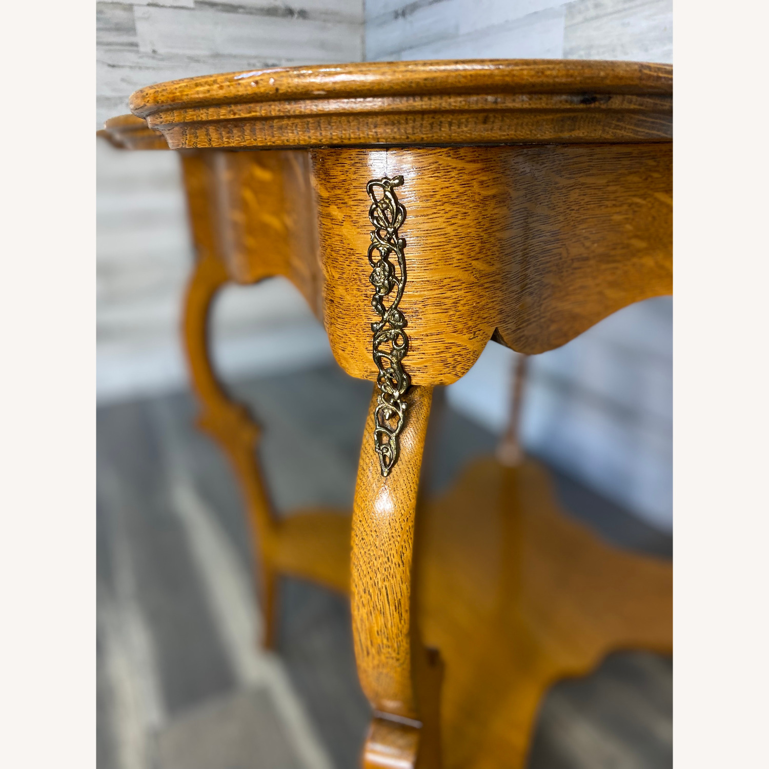 Antique Quarter Sawn Oak Parlor End Table - image-3