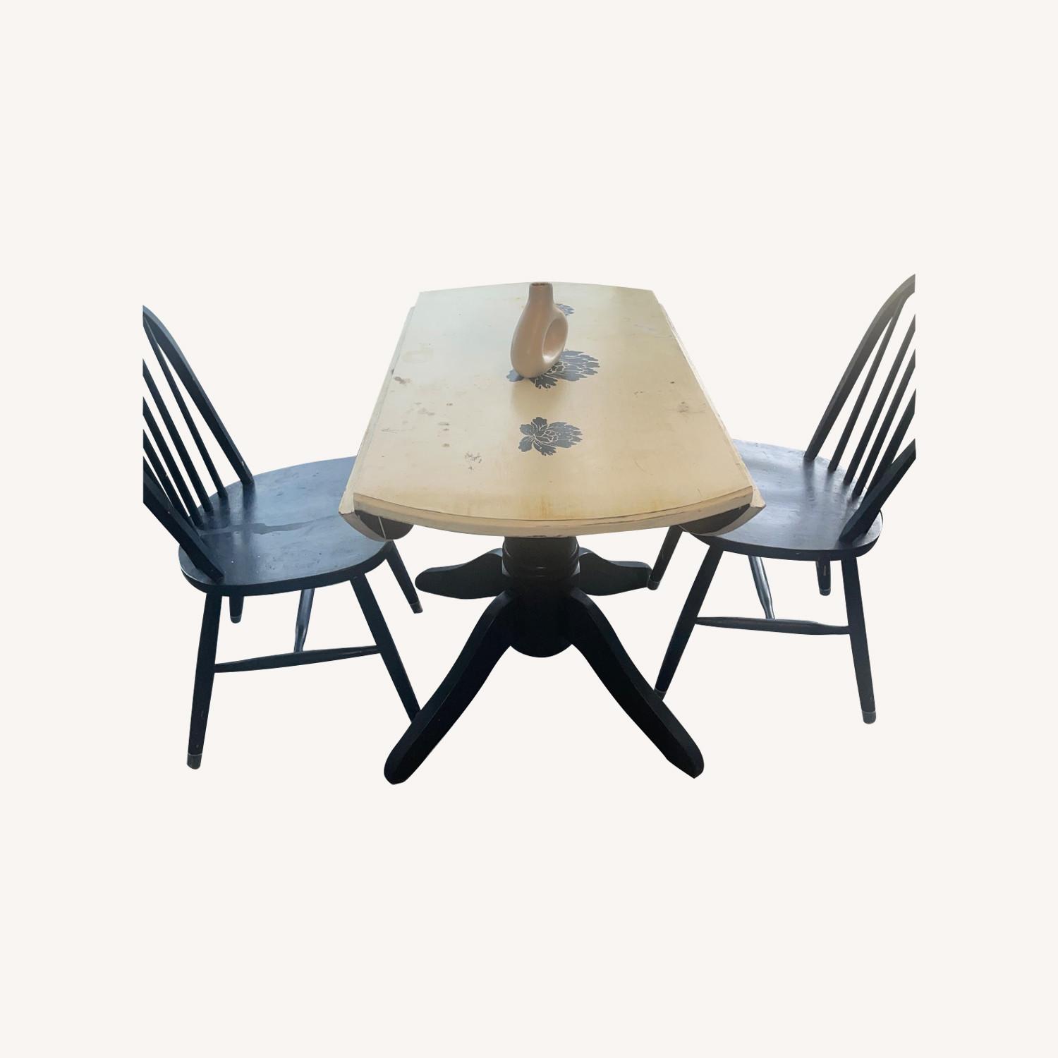 White Wood Dining Set - image-0