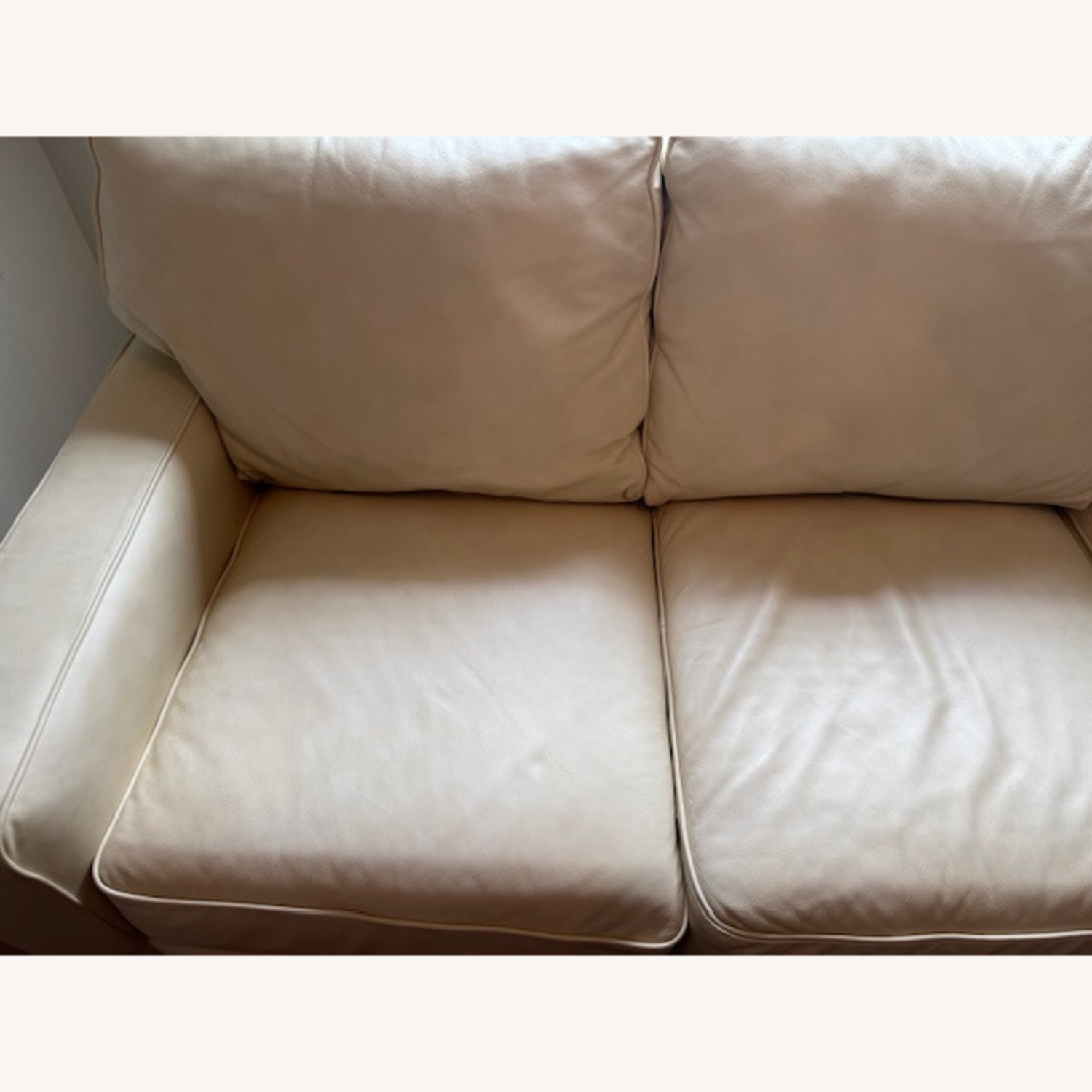 La-Z-Boy Meyer Eggshell Leather 3+ Seater Sofa - image-8