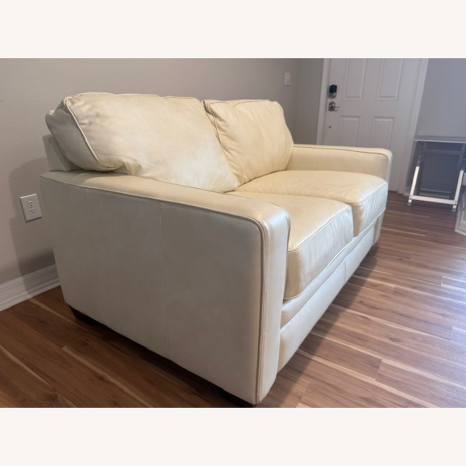 La-Z-Boy Meyer Eggshell Leather Loveseat - image-2