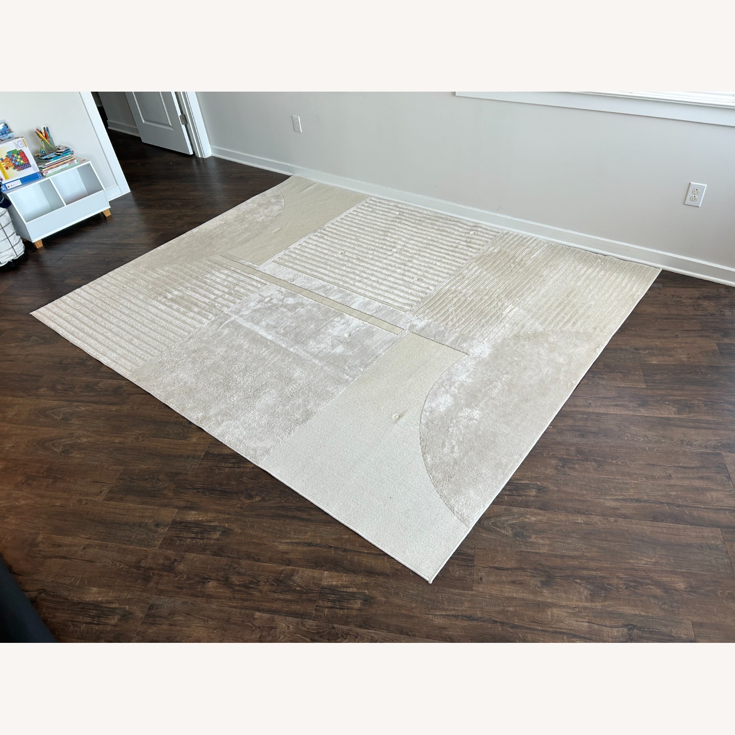 Courtyard Geometric Indoor Rug (8' by 10') - image-1