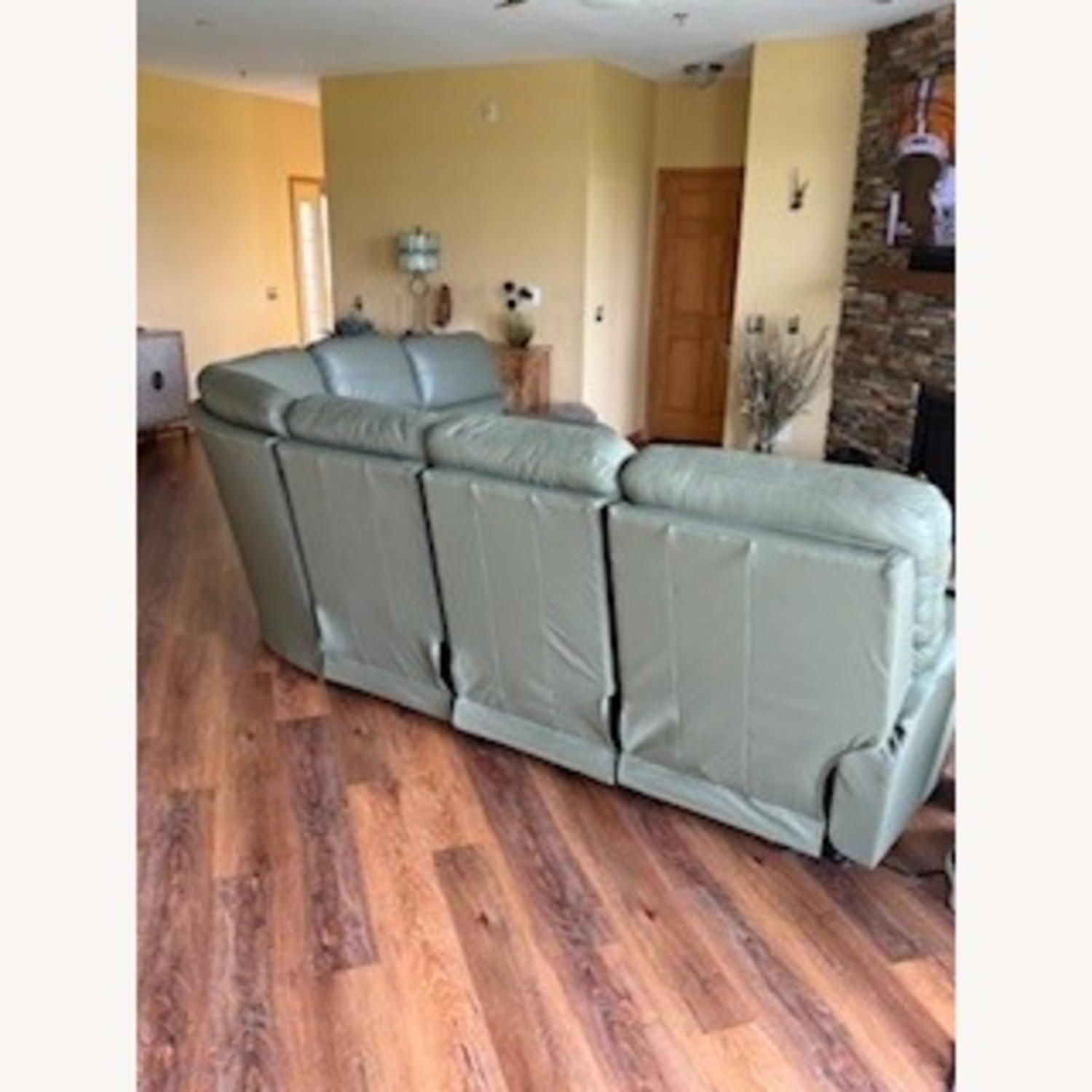 La-Z-Boy Green Leather 3+ Piece Sectional - image-4