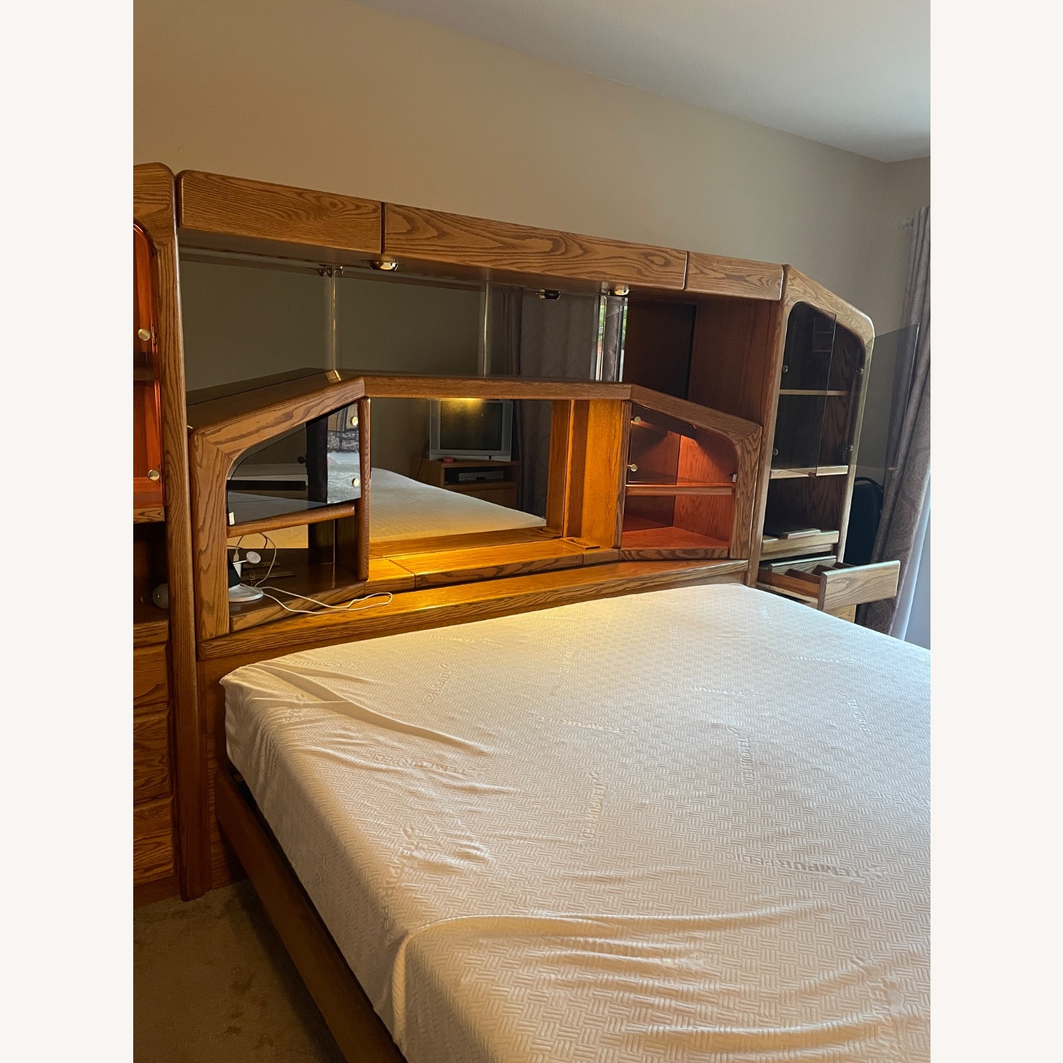 Vintage Arbek Oak Wall Unit storage Bed CalKing - image-1