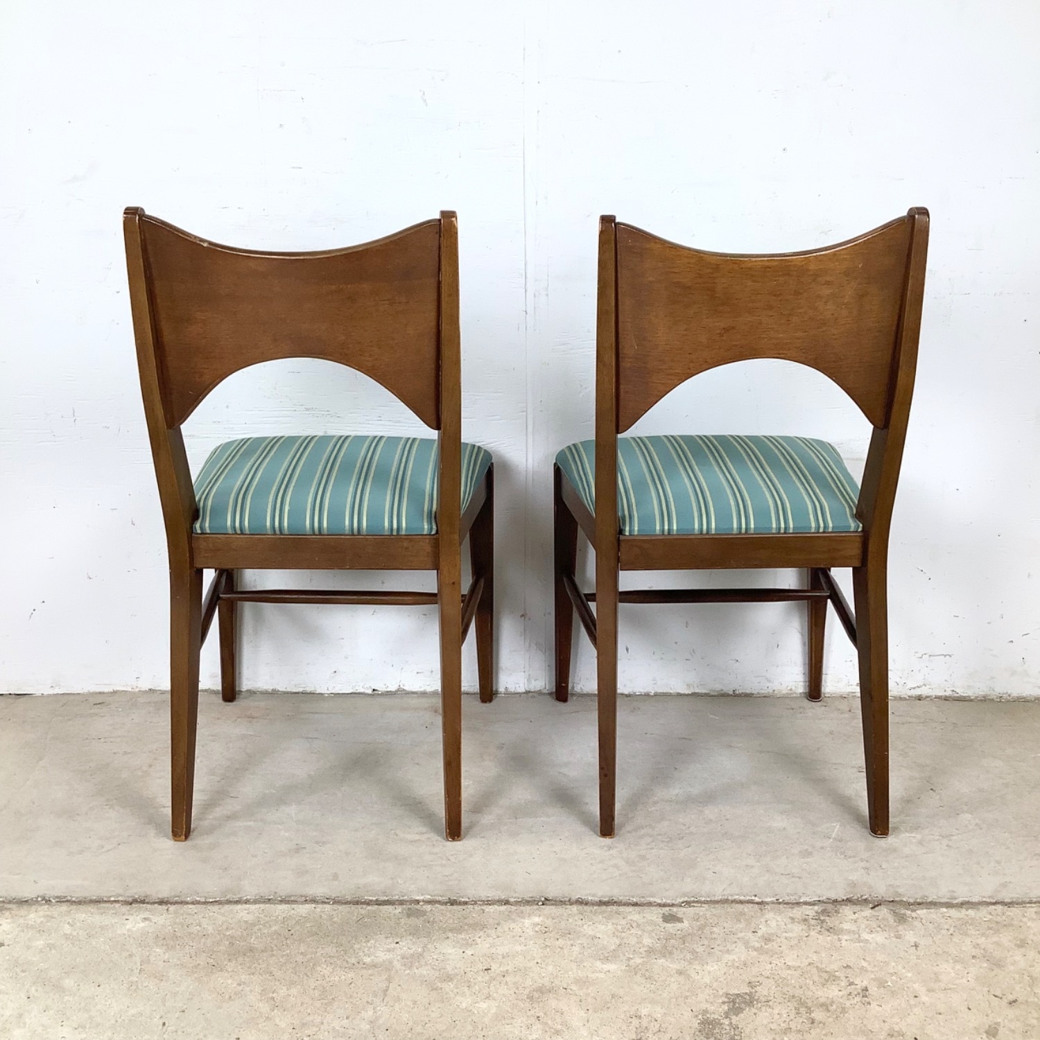 Mid-Century Broyhill Dining Chairs Set of Six - image-7