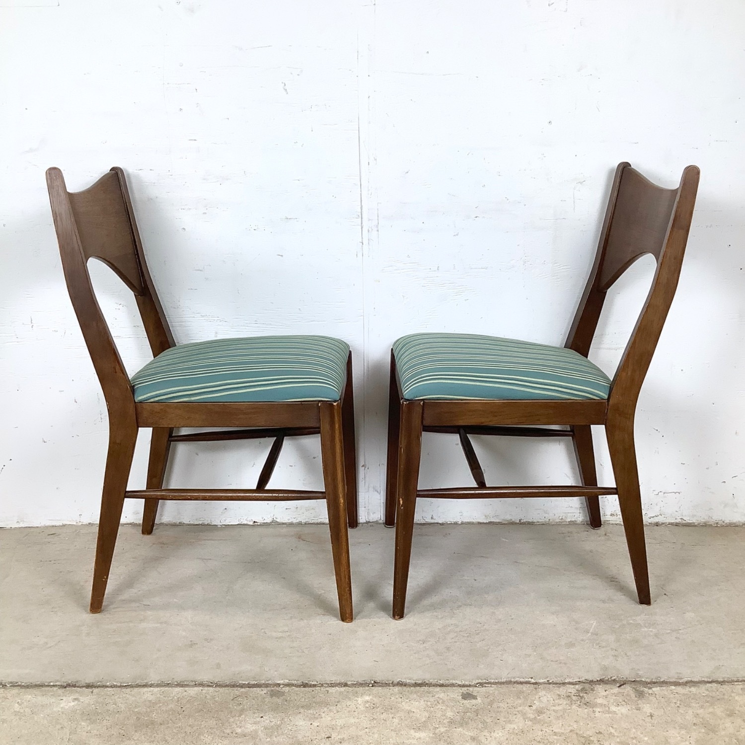 Mid-Century Broyhill Dining Chairs Set of Six - image-8