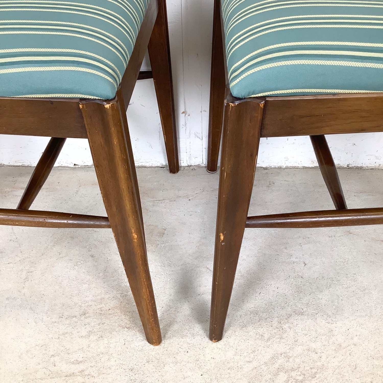 Mid-Century Broyhill Dining Chairs Set of Six - image-9