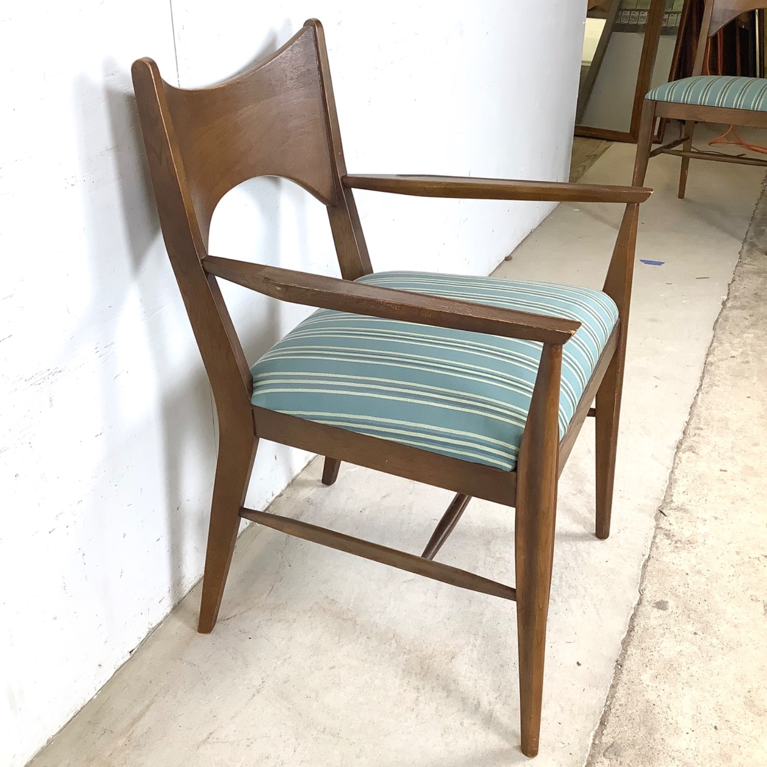 Mid-Century Broyhill Dining Chairs Set of Six - image-19