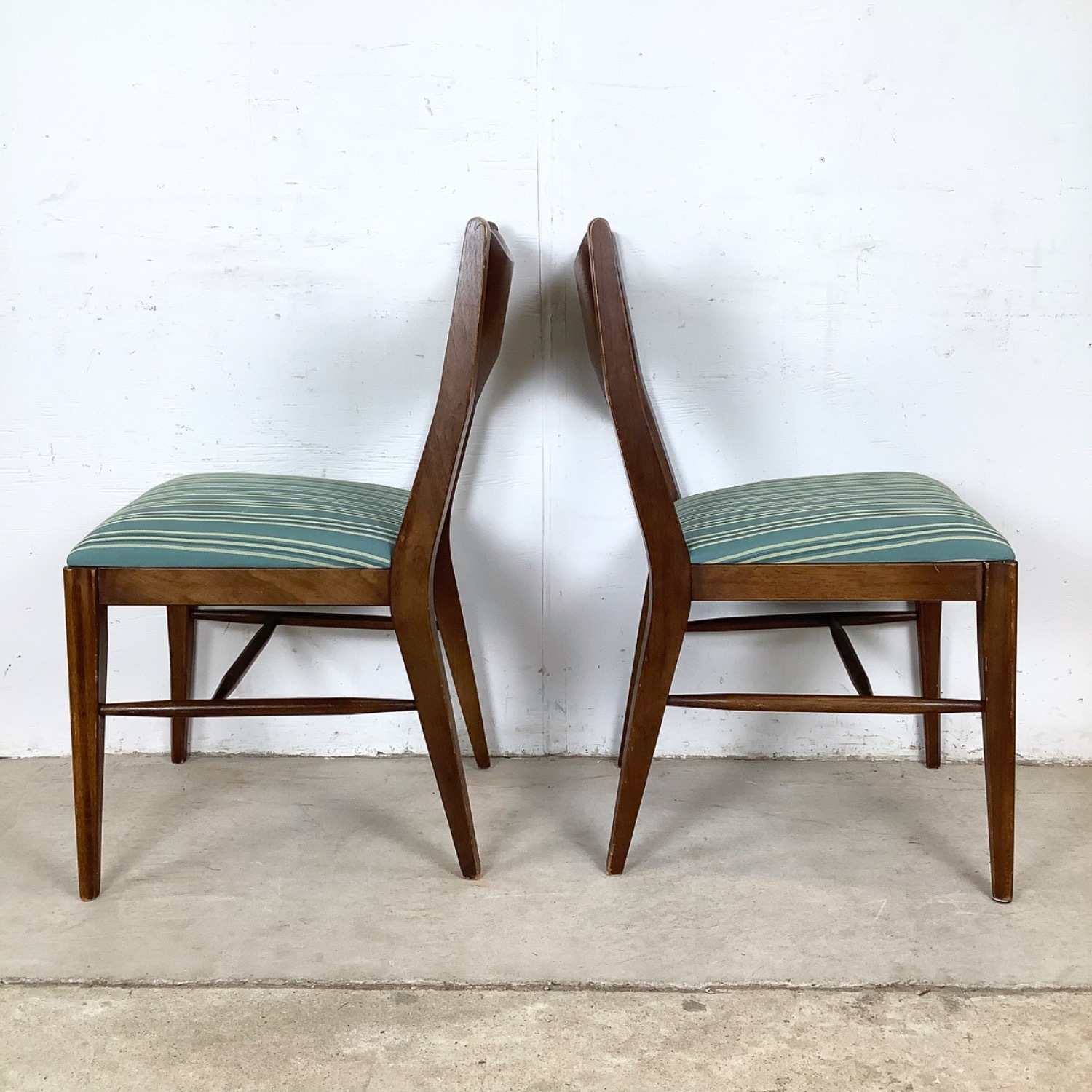 Mid-Century Broyhill Dining Chairs Set of Six - image-6