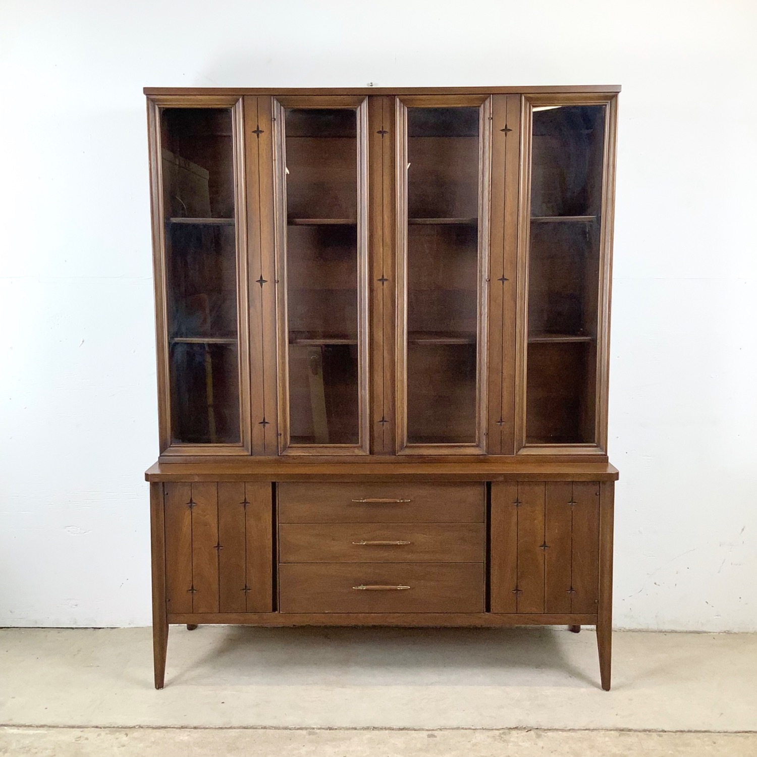 Mid-Century Saga Sideboard by Broyhill - image-0