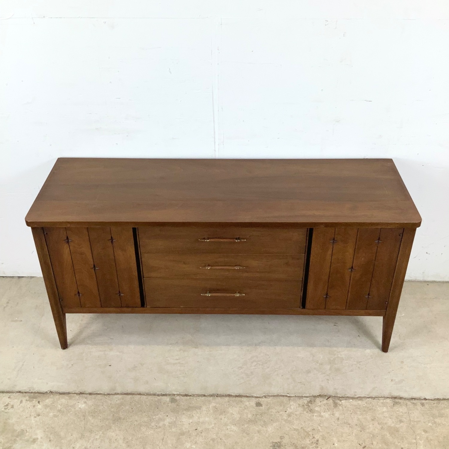Mid-Century Saga Sideboard by Broyhill - image-20