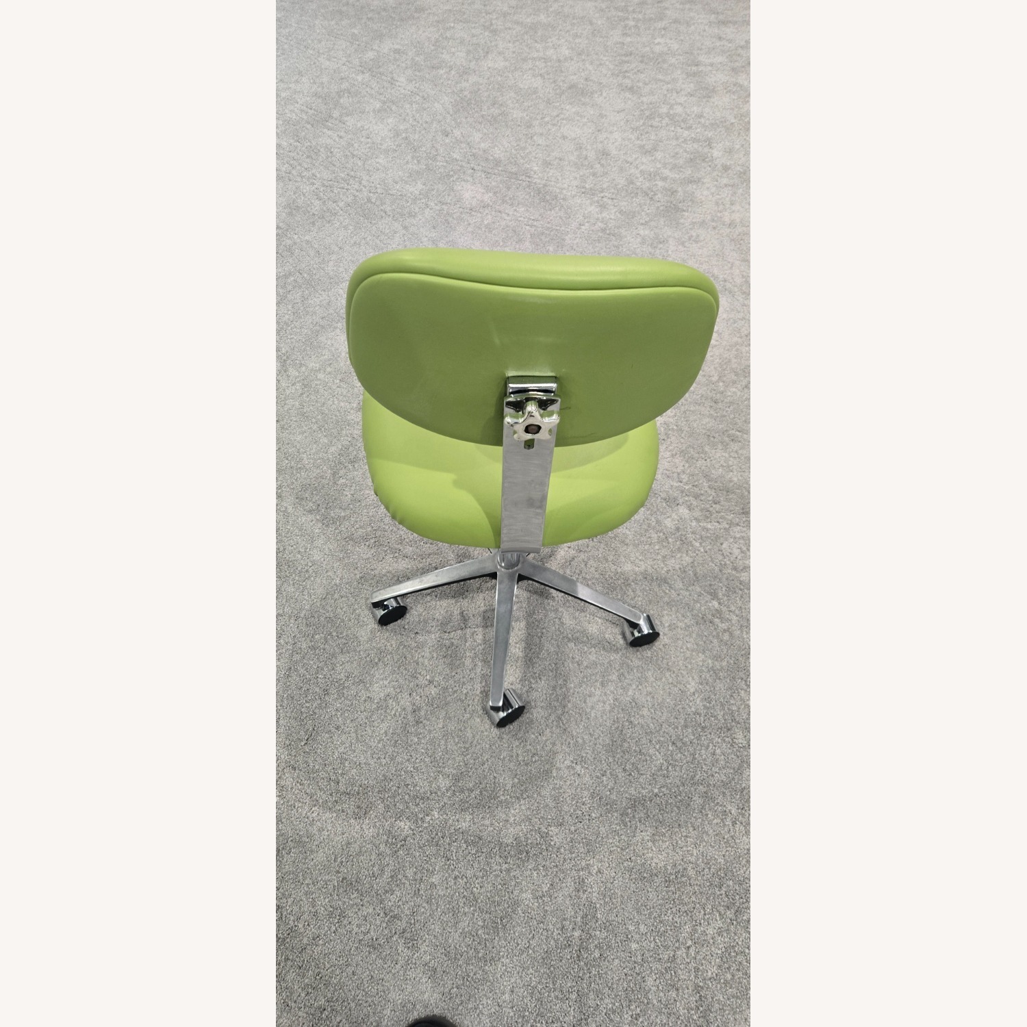 Dental / Office Chair/Stool W/ Back Green Leather - image-5