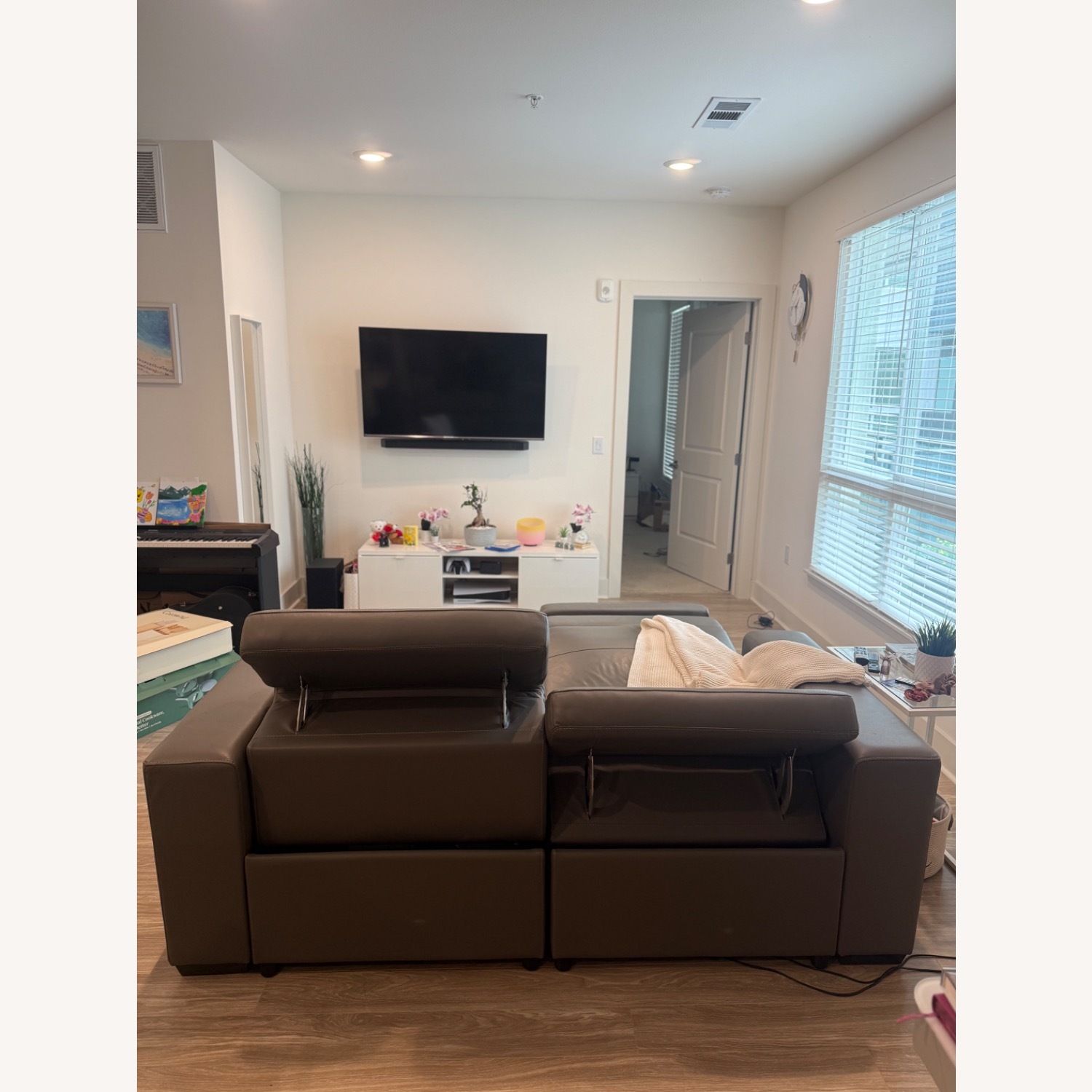 Ashley Furniture Texline Light Gray Leather Loveseat - image-9