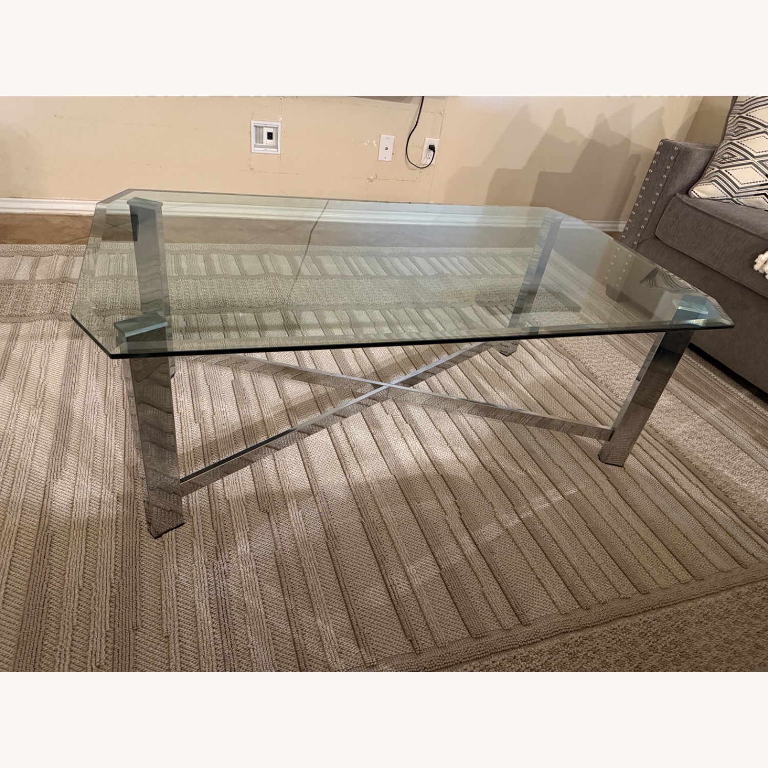 Rooms To Go White Glass Coffee Table - image-1