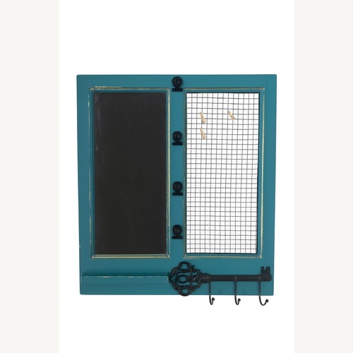 Used Vintage/Antique Finds Green Wall Decor for sale on AptDeco