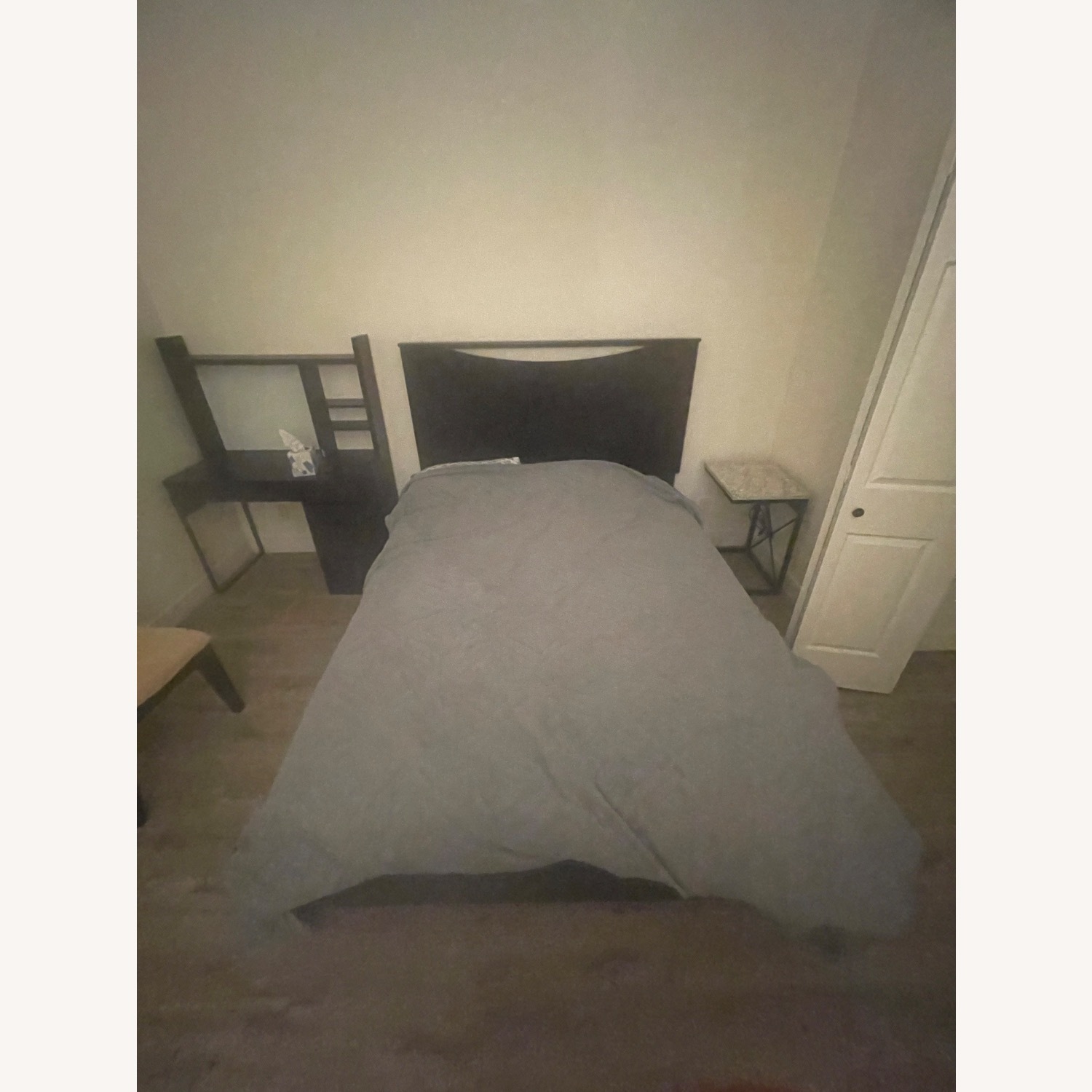 Ashley Furniture Dark Brown Wood Queen Bed - image-5