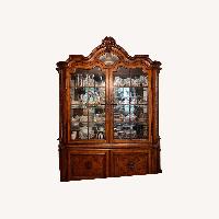 Thomasville Furniture Industries Hutch