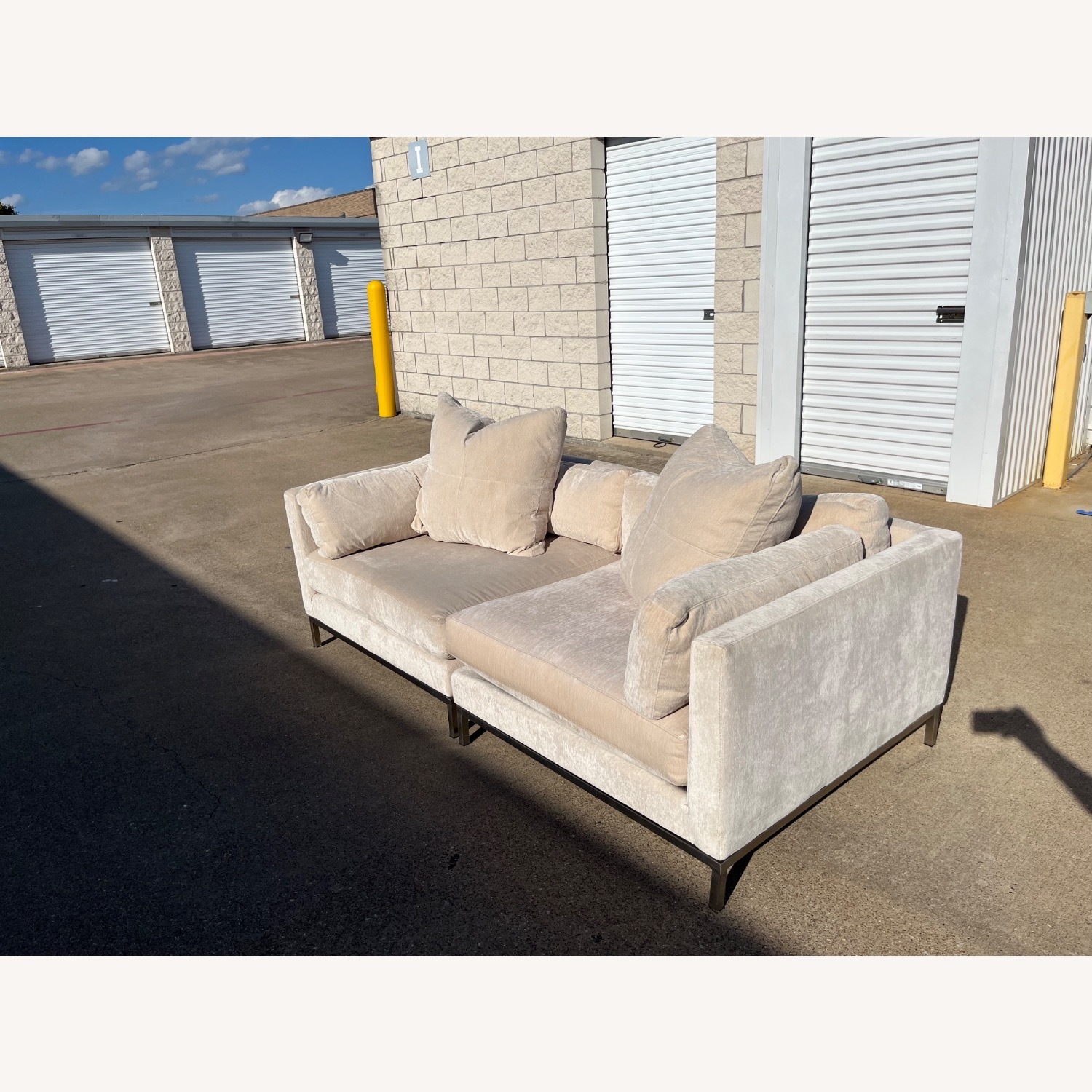 Z Gallerie Ventura Natural Fabric 2 Piece Sectional - image-5