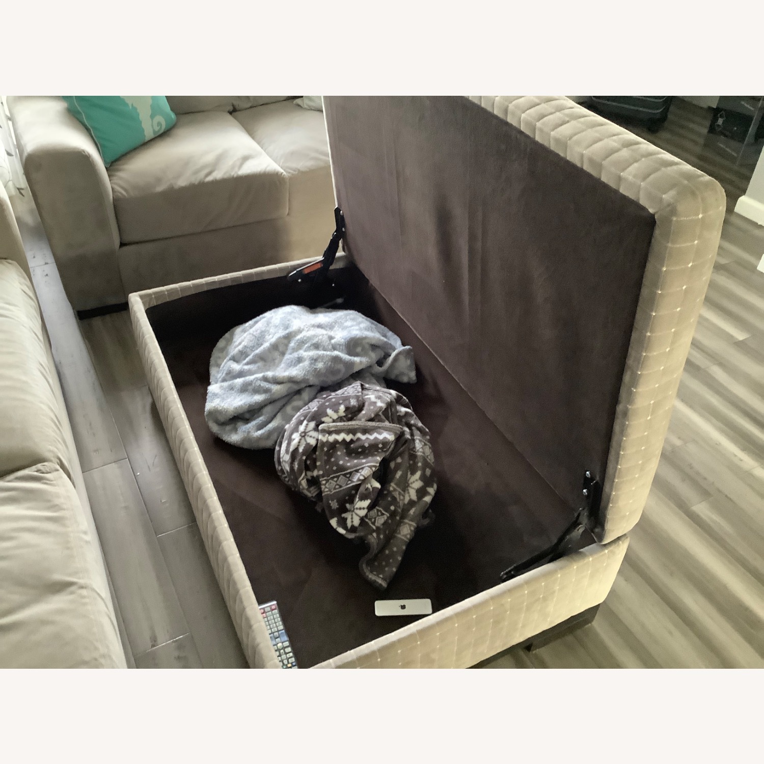 Raymour & Flanigan Storage Ottoman - image-3