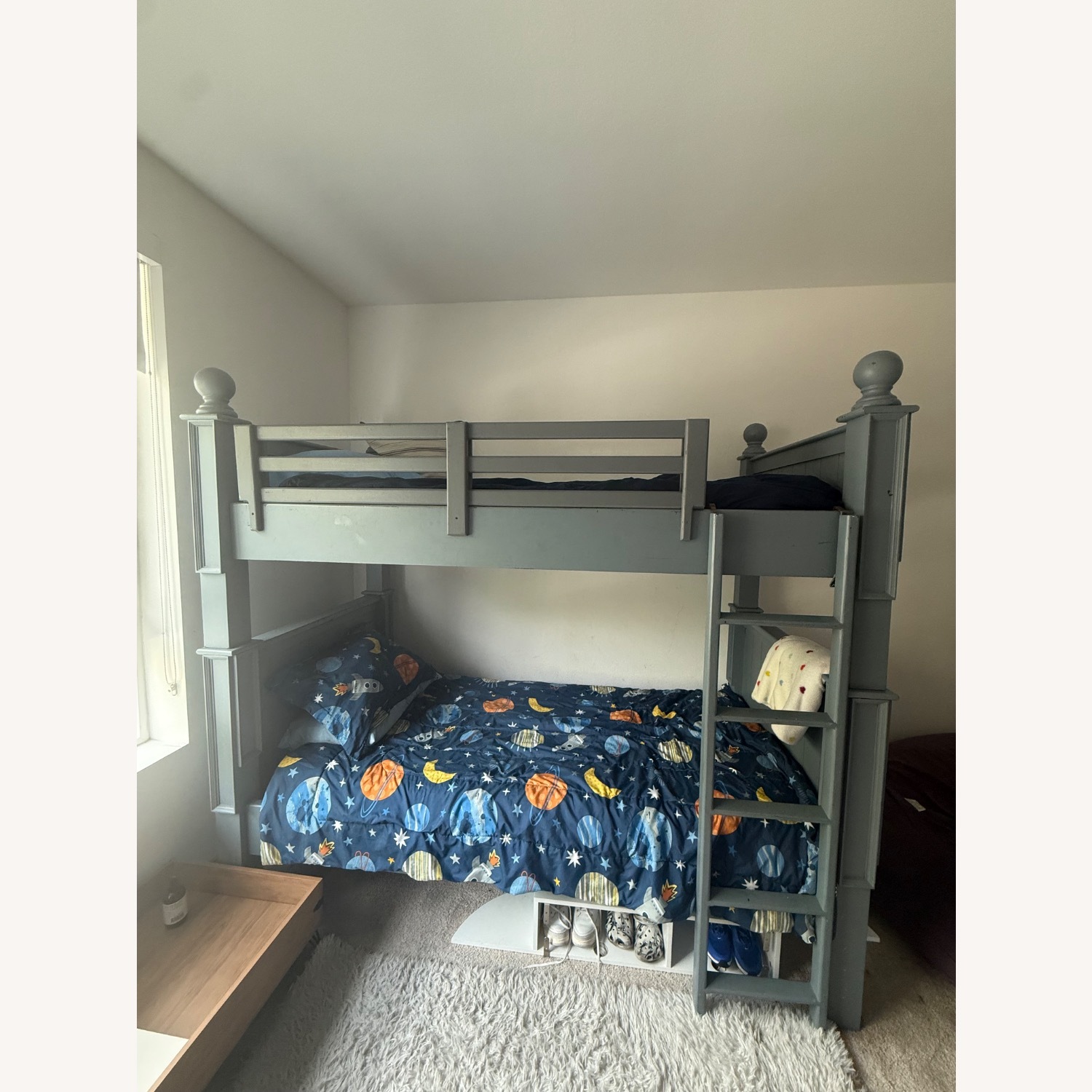 Light Gray/Blue Wood Twin Bunk Bed - image-1