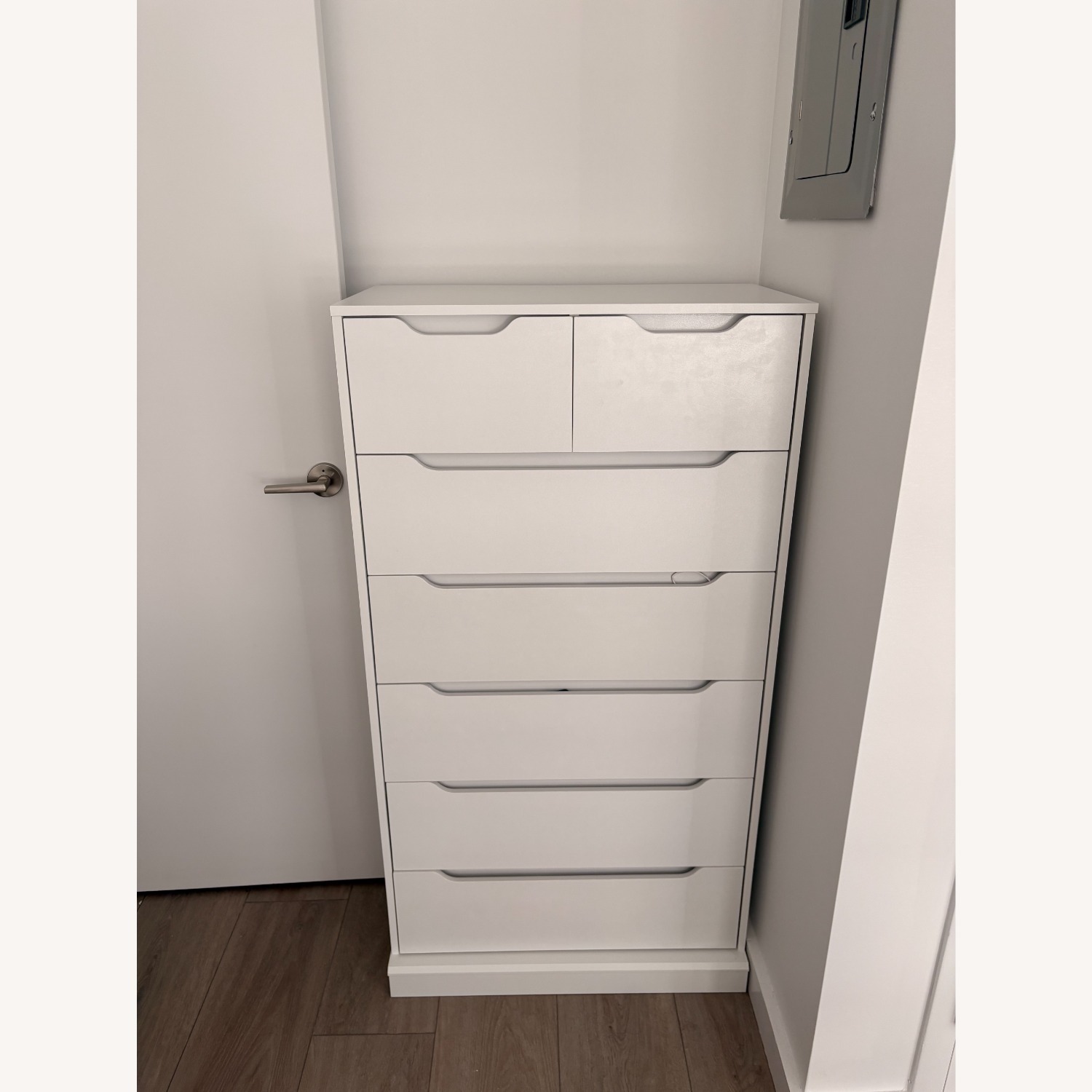 HITHOS White Chest of Drawers - image-1