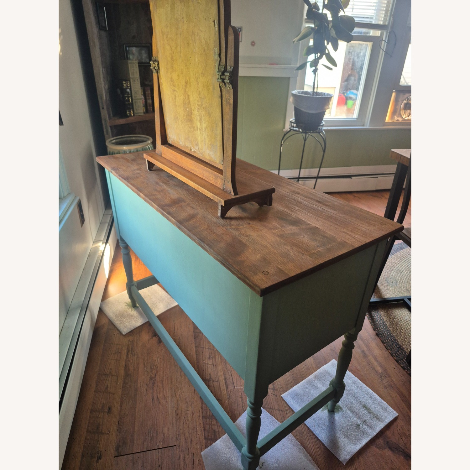 Ethan Allen Vintage Vanity - image-5