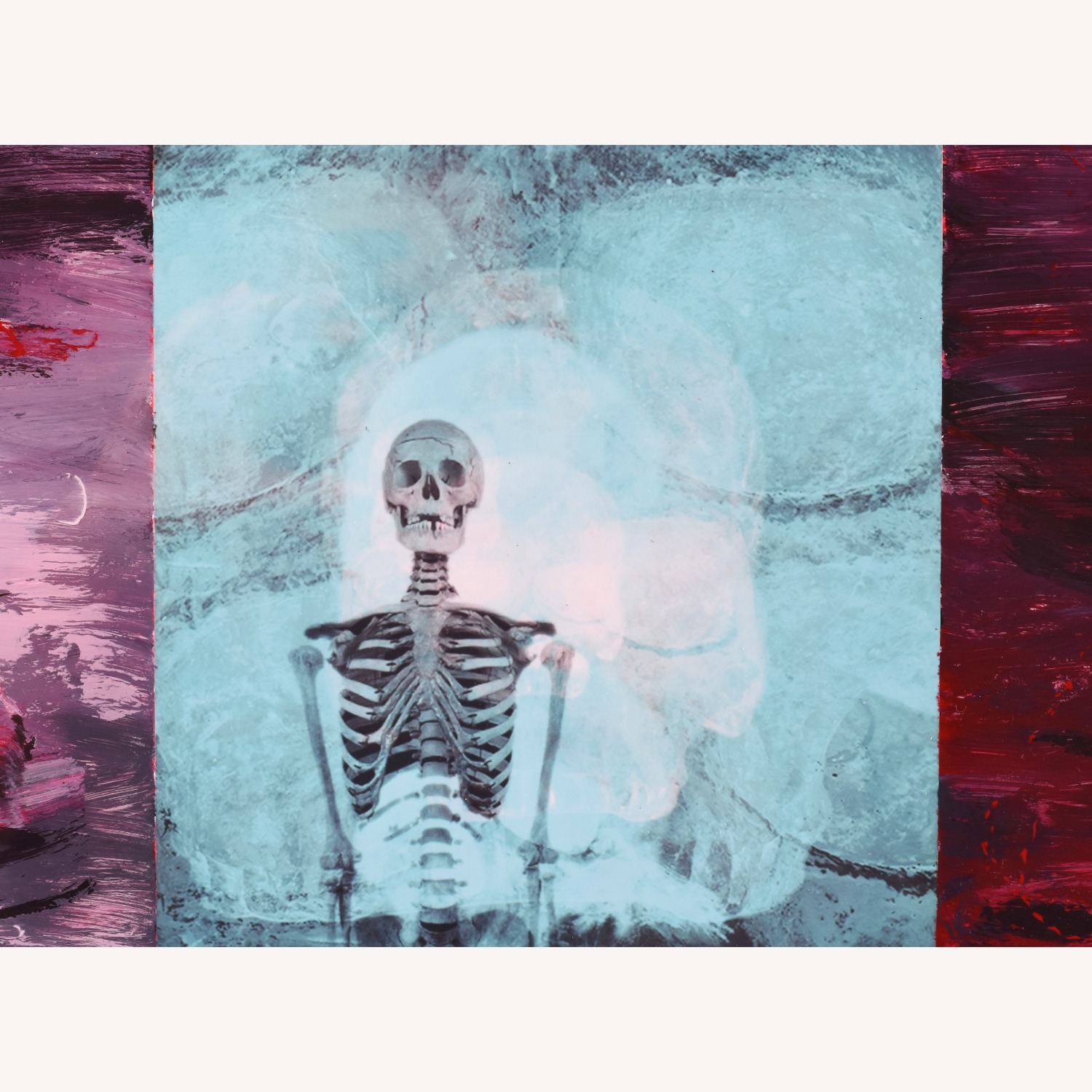 Art Décor Glass Stand - image-4