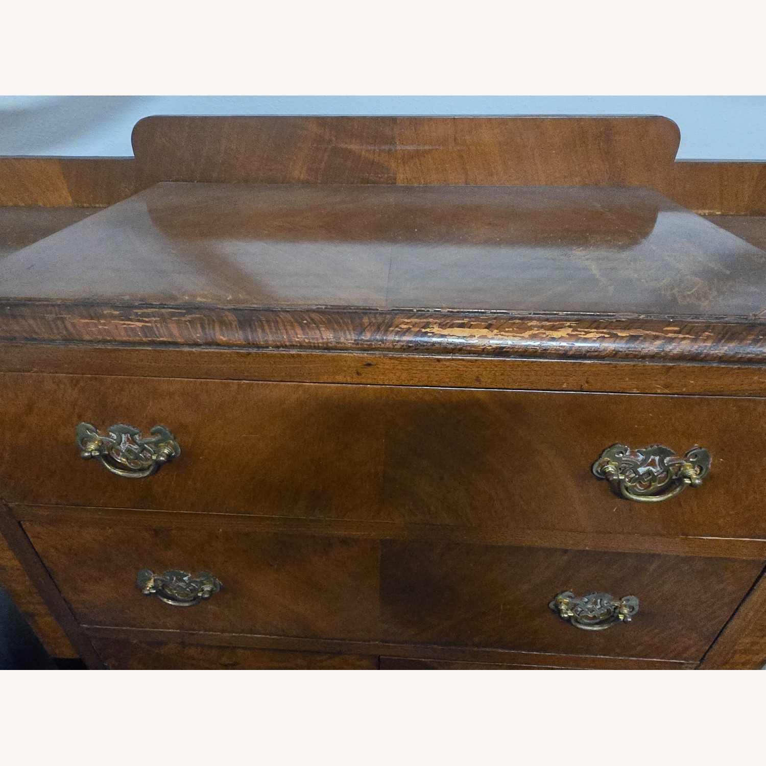  Burl Walnut Cocktail Martini Bar/Curio 1920s - image-2
