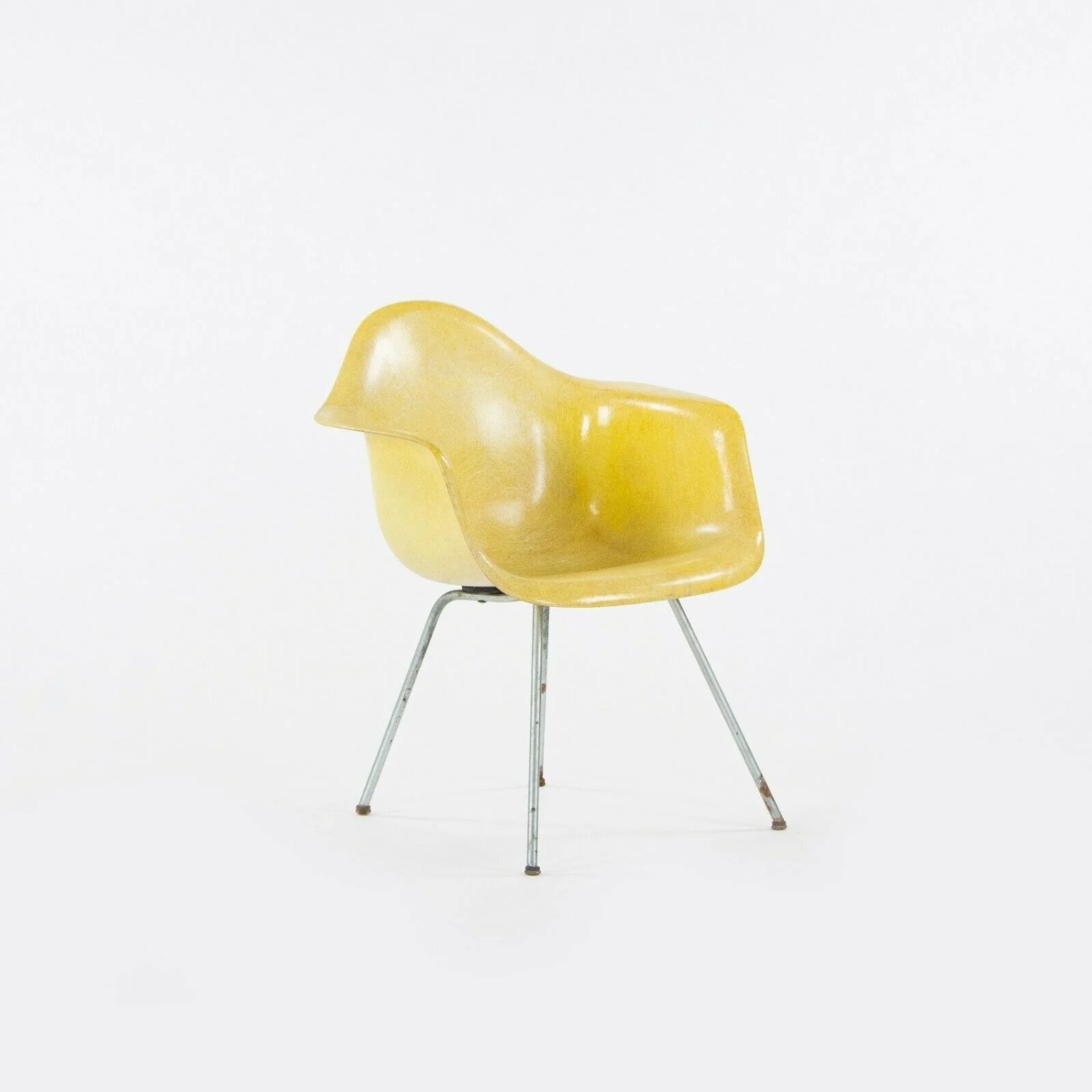 Herman Miller Fiberglass Chair - image-0