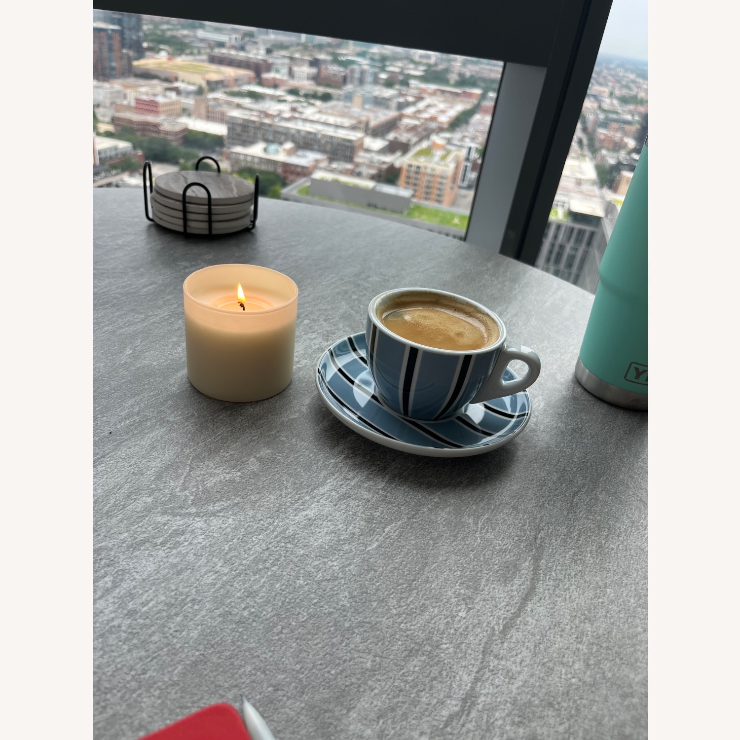 Zerifevni Round Dining Table - image-3